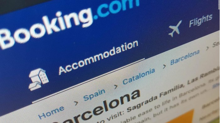 Booking.com: the hotel does not look like the photos published on the site, a Milanese tourist sues and wins