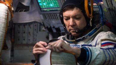 Photo of Russian cosmonaut sets a record for total stay in space